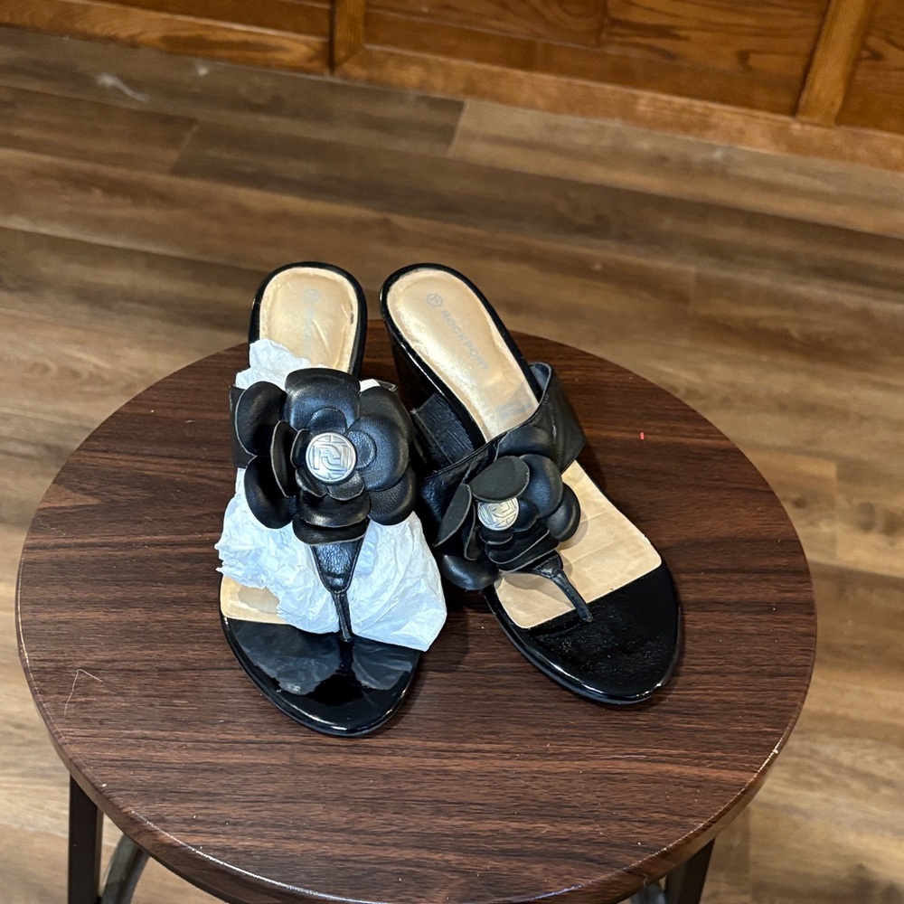 Rockport Black Women's Sandals with Floral Design